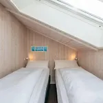 別荘 12 Personen Familienferienhaus Mit Sauna, Whirlpool, Zwei Duschen Und Toiletten, Kaminofen Und Kanu In 1. Reihe Zum Mit Wundervollem Seeblick In *