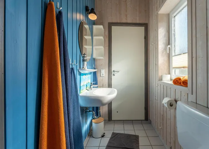 Дом отдыха 12 Personen Familienferienhaus Mit Sauna, Whirlpool, Zwei Duschen Und Toiletten, Kaminofen Und Kanu In 1. Reihe Zum Mit Wundervollem Seeblick In